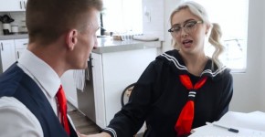 Chloe moans loudly as she rides Oliver's big cock, VampBambi