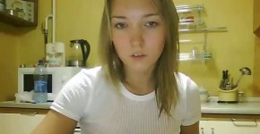 Instead of Cooking she Shows her Nice Pussy, sjdhfksjgjhb