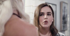 HUsband getting flirty with his wifes bestfriend as she cleans their house, Isabello