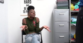 Amari Anne offers to pay for the stolen merchandise, Nnyacke