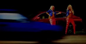 Girls dancing in the streets in different costumes, tomdomdom