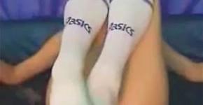 Hott Amateur Whore Fucks Her Tight Asshole on Cam, h0tisarah9