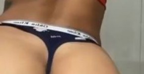Jennifer Ponce desnuda, elasisa