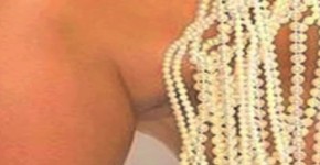 Kim Kardashian au naturel: http://ow.ly/SqHsN, atowen