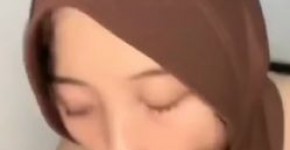 jilbab nyepong megnutt naked, houllerent