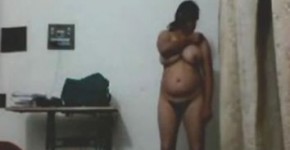 1~ Chubby desi girl selfshot nude clip, Yanner
