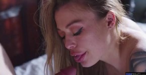 Misha Maver Enjoys While Getting Slammed By Her Boyfriend Tg Porn, eredindi