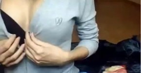 upskirt brunette webcam, assaut