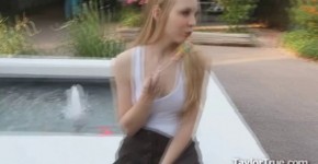 Taylortrue Caught Outside Wmvlewd Sister Has Big Tits, ongouroust