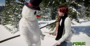 Public Handjobs Brandi de Lafey Strokes A Snowman, PublicHandjobs