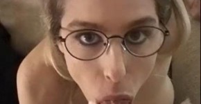 Heather as a suckretary!, nustush