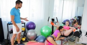 Fitness Rooms - Milf and petite nymph gym threesome with Billie Star Lady Bug, SEXYhub