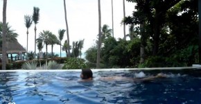 Russian Teen Maria Swimming Naked, enteda