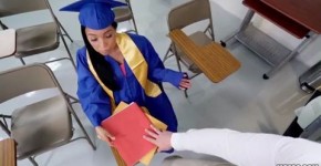 Mofos Horny College Girl Vivianna Mulino Piledriver for Student Hottie A, Mofos