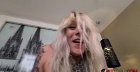 Tattooed Model Nayomi Sharp Gets Fucked Shi Reeves, orarou3tor