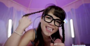 Inserted Mochi Mona Futa 3d, ongontont
