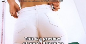 INCREDIBLE FIRM ASS Beauty In Ultra Tight Jeans. CAMELTOE!, Ynariff