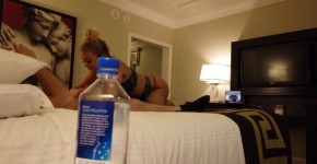 Stupid Water Bottle! Madelyn Monroe Fucks Stranger in Vegas, urofre