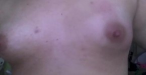 Hannah's Tit Torture, sengedatit