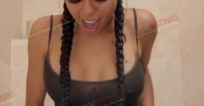 Masturbating and Peeing, barelatinas