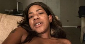 Chubby Kendra Lee Moans While Pleasuring Her Shaved Pussy, nouthinti