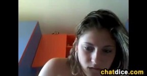 Cute Cam Girl Rubs Her Pussy, MrCassette