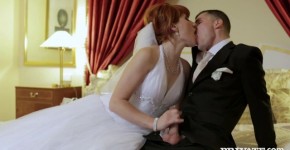 Private Lucy Belle Cumshot Weddings group sex threesome anal DP redhead, elton269