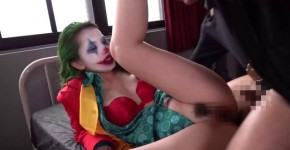 Cosplayer vestida del Joker follada por Batman (Yui Hatano) [JAV Sub Espaol] (1), nindoundi