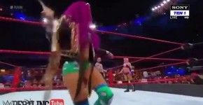 Sasha Banks vs Alexa Bliss. Raw 2017., uras1tas