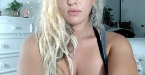 Sexy brunette shows her sweet hairy tiny pussy, Ymant3244ni