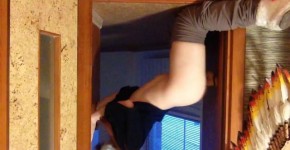 young girl fucking with a sucker on the wall, selenasely