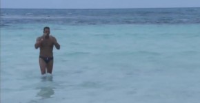 Italian pornstar Vittoria Risi screwed by two sailors on the beach, Quasiaha