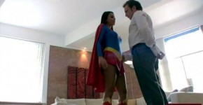 Supergirl Gives A Small Gift, Zanasy