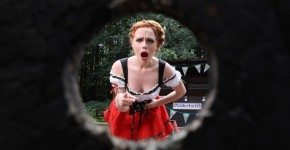Brazzers - Ella Hughes Is Busy Rehearsing For Oktoberfucked , Brazzers