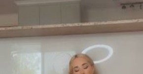 savannah bond feet, enditedit