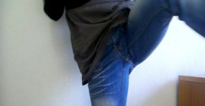 a little pee in jeans, bruuno