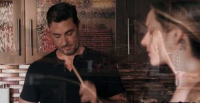 Ryan Driller lures Brooklyn Gray to have sex with him, VampBambi