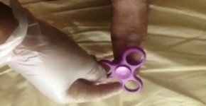 Fidget spinner cock, Uikishuk