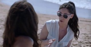 Latina taking Topless Pictures of her Friend at the Beach, fasonds