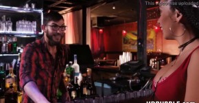 Big cocked bartender fucks a hot ebony chick - Aaliyah Hadid and Logan Long, Valo23ndel