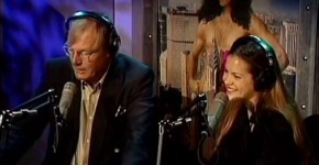 SHY 18 TEEN YEAR OLD RED HEAD IN A BIKINI, ON THE HOWARD STERN SHOW, Useptemp