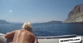 Sex in a boat, glamizolda