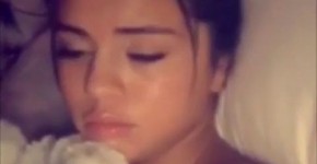 Selena Gomez filmed herself rubbing pussy - s. @TheCakezOnly, rimyim