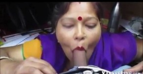 Desi aunty giving blowjob and deepthroat drank cum, pinkaura