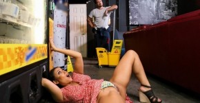 Vending Machine Disasters with Carmela Clutch, Brazzers