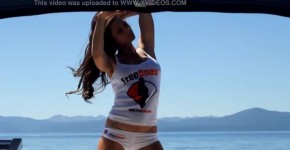 Mandy Flores Beach and Nude Modeling tease video, Zaliland