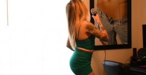 Tattooed Rory With Natural Boobs Enjoys While Talking About Sex Women Peeing, erowerima