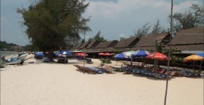 Ochheuteal Beach Sihanoukville Cambodia, Buckwildtours