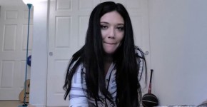 Sexy and busty brunette stepmom Megan Maiden saw her stepsons huge dick and cant help but to gave him a wet sloppy blowjob., Gen