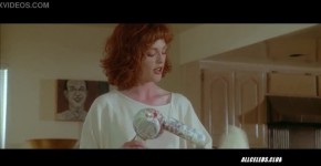 Julianne Moore in Short Cuts (1993), engond